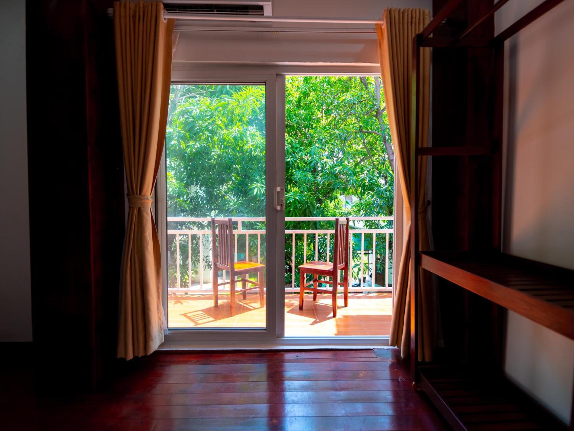 Vientiane Ruby Villa Hotel Exteriör bild